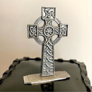 Carpentree 2001 Pewter Celtic Cross – Irish Knotwork 5” Tall Vintage Collectible